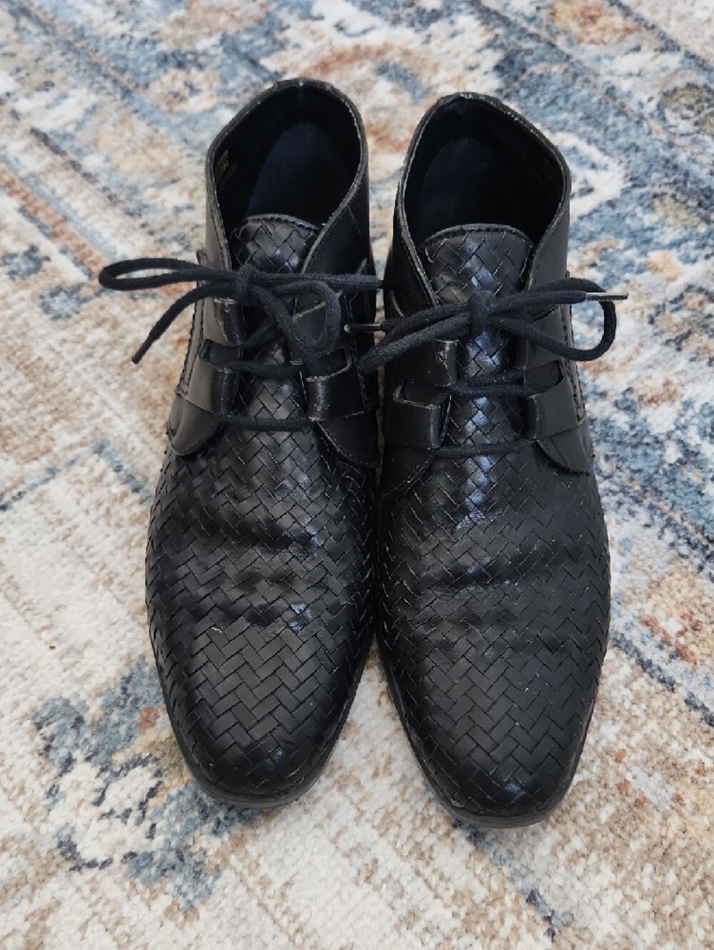 Black Woven Lace-Up Leather Shoes